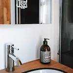 Дом отдыха Tiny Seaside - Skarrev