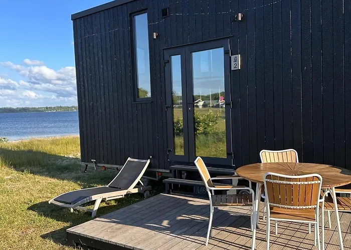 Сasa de vacaciones Tiny Seaside - Skarrev *